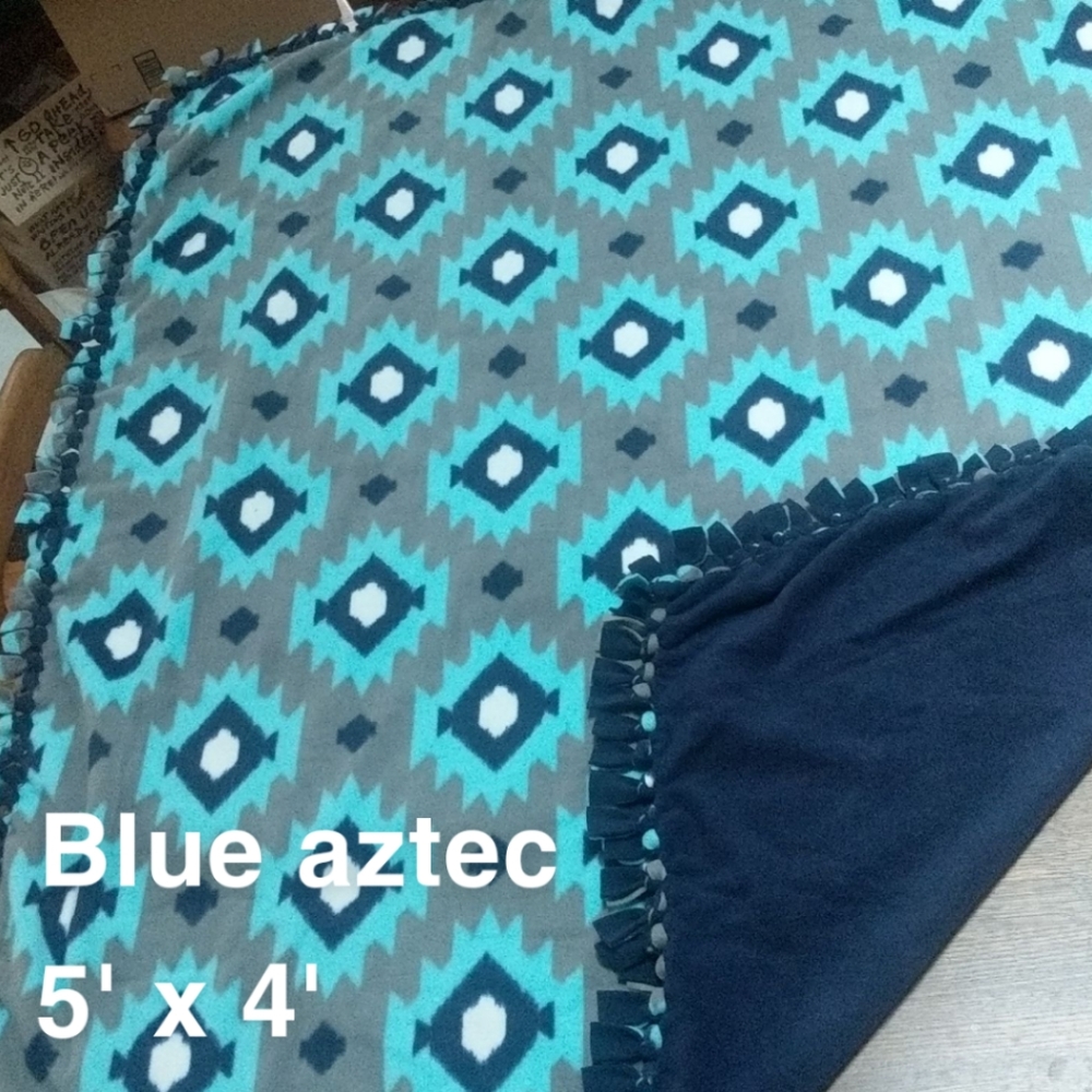 NWOT Fleece Blanket